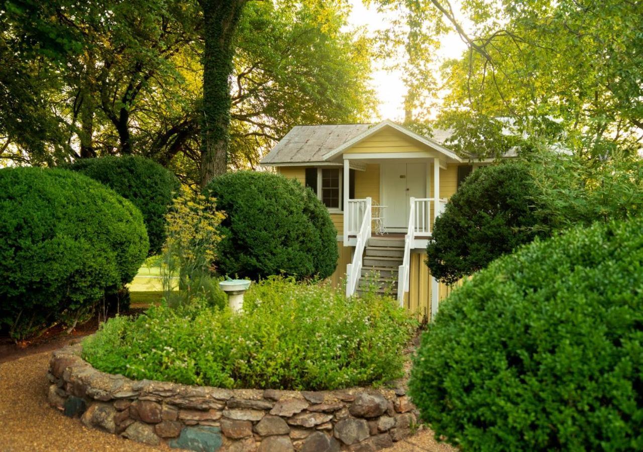 Prospect Hill Inn&Restaurant Zion Crossroads Exterior foto